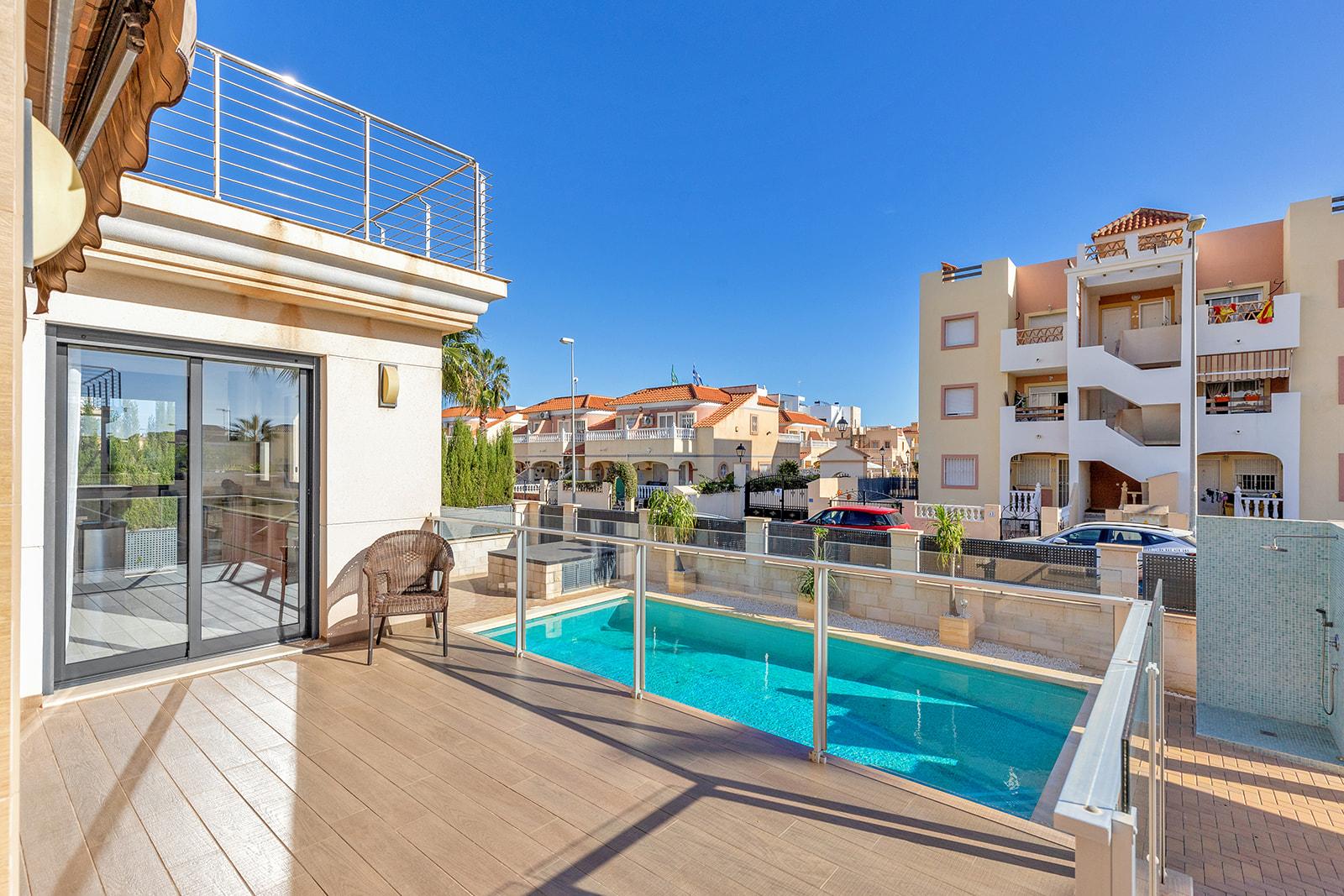 Villa in Orihuela Costa — image 3