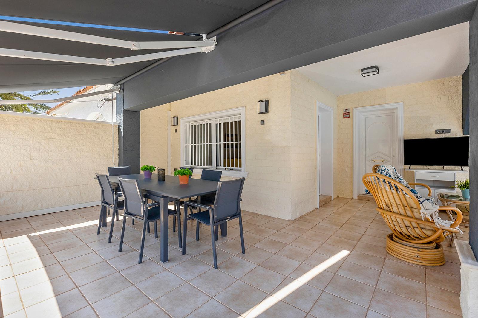 Villa in Torrevieja — image 6