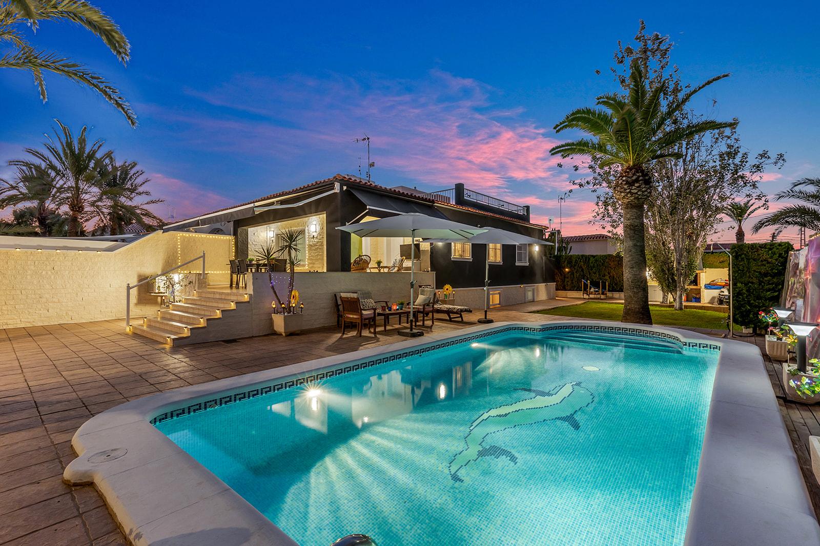 Villa in Torrevieja — image 2