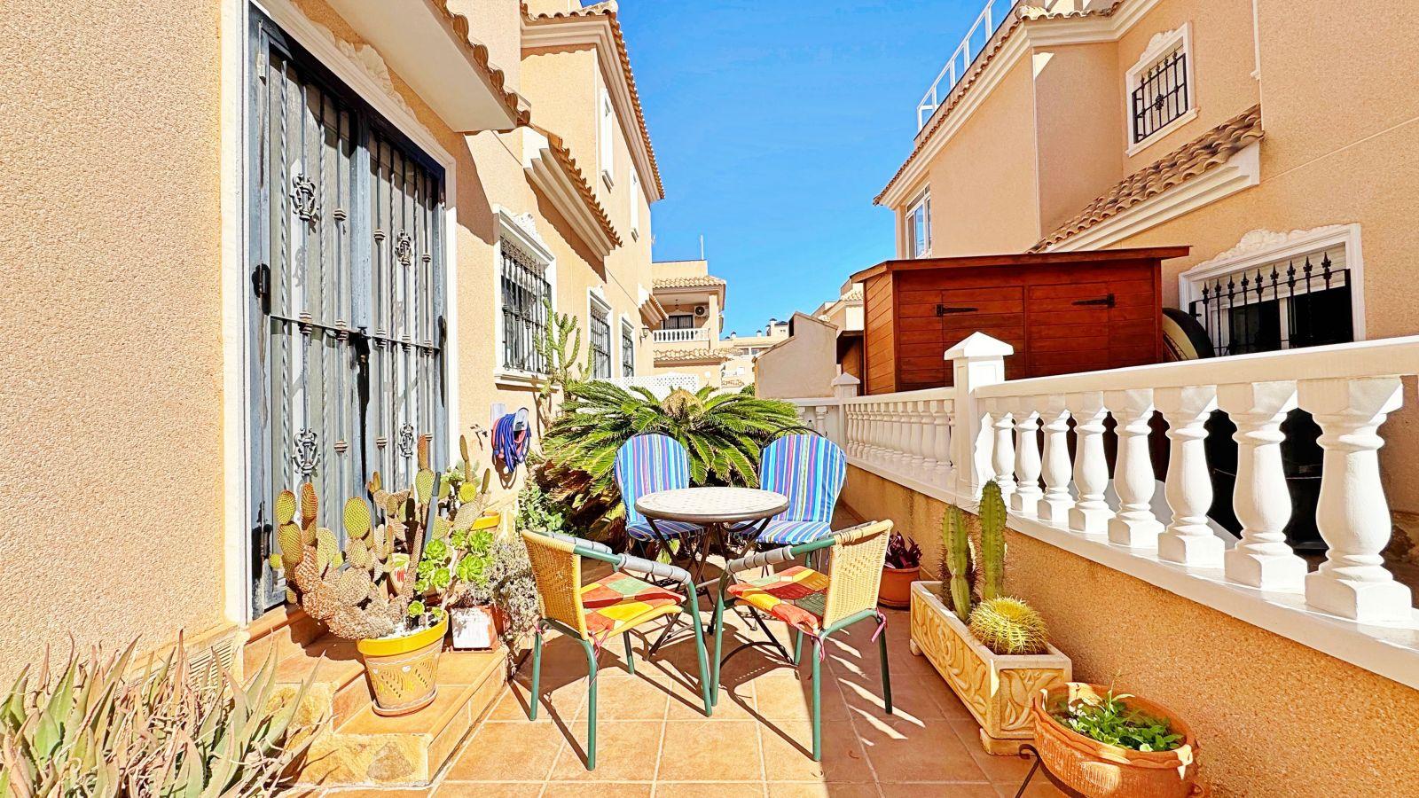 Townhouse in Orihuela Costa — image 7