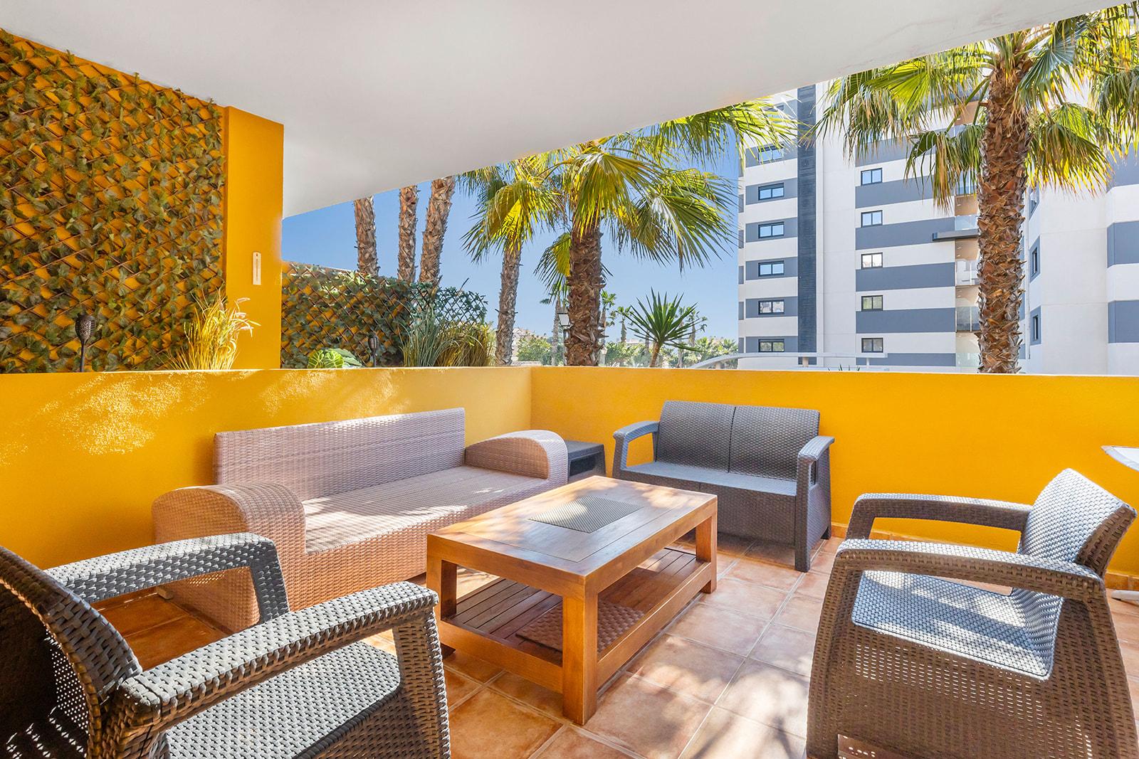 Apartment in Torrevieja — image 6