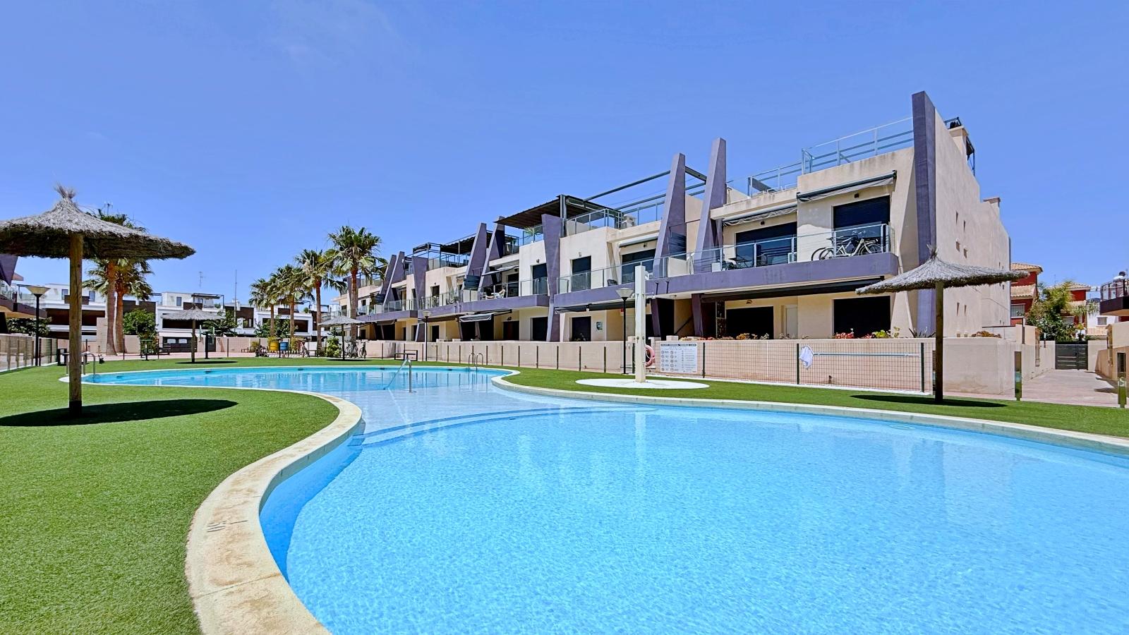 Penthouse in Pilar De La Horadada — image 2