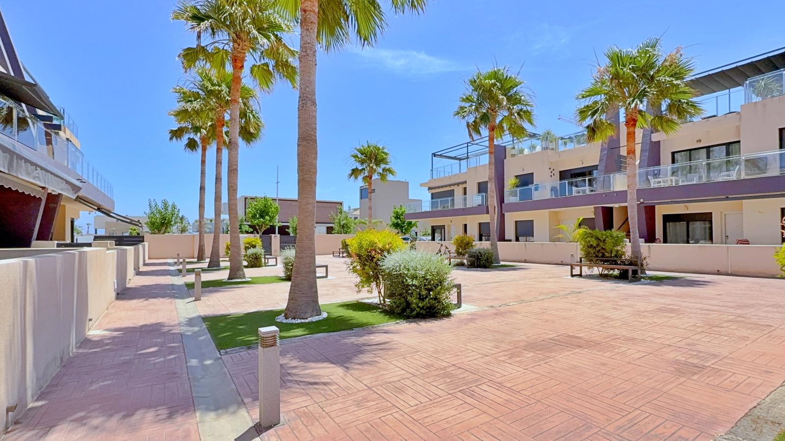 Penthouse in Pilar De La Horadada — image 4