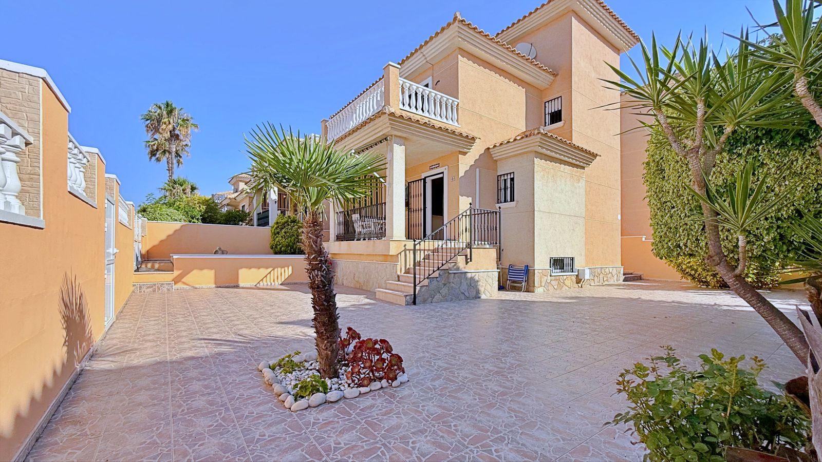 Villa in Orihuela — image 7