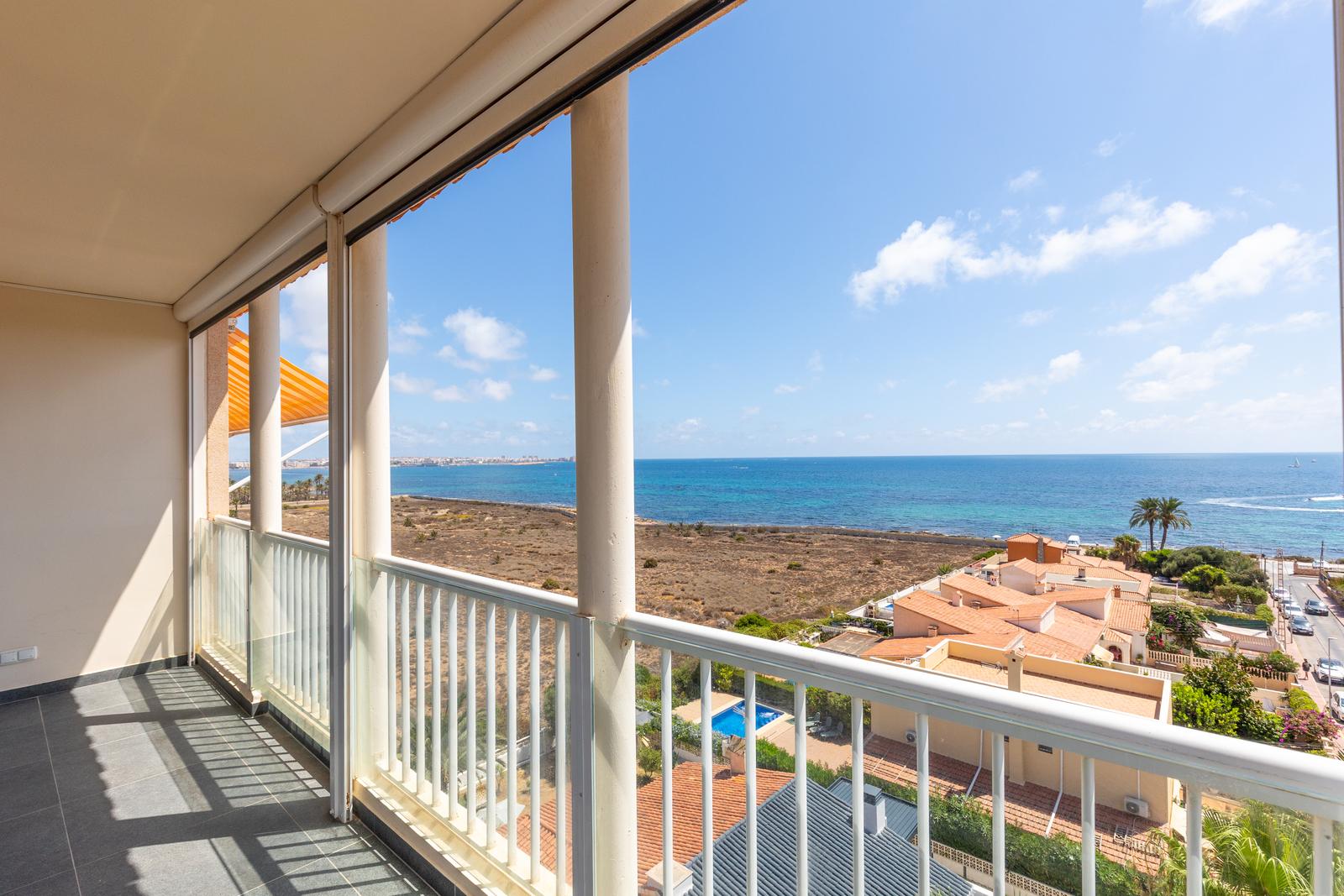 Apartment in Torrevieja — image 2