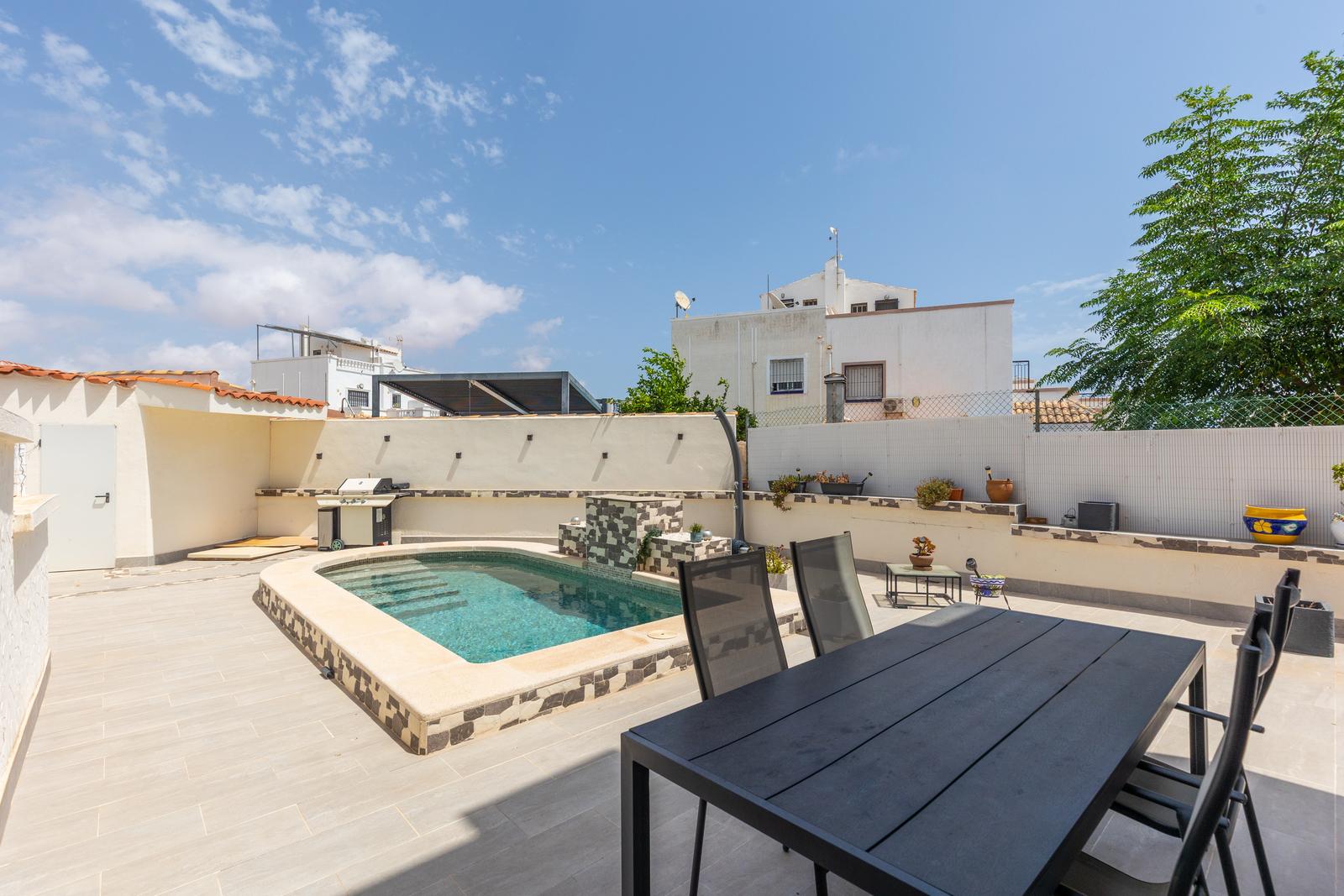 Apartment in Orihuela Costa — image 3