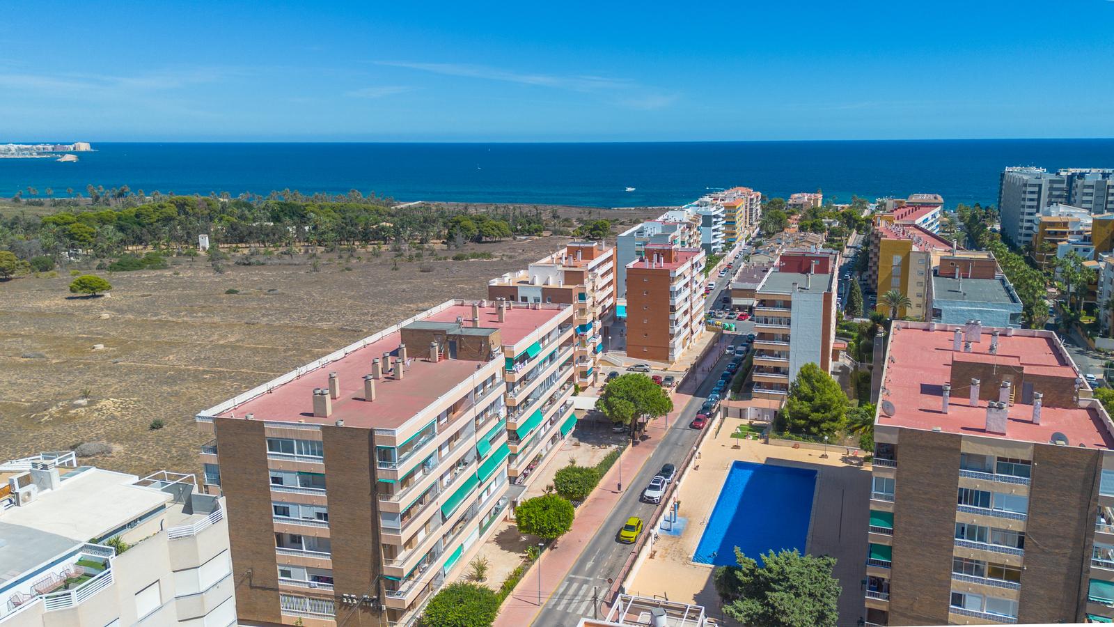Apartment in Torrevieja — image 1