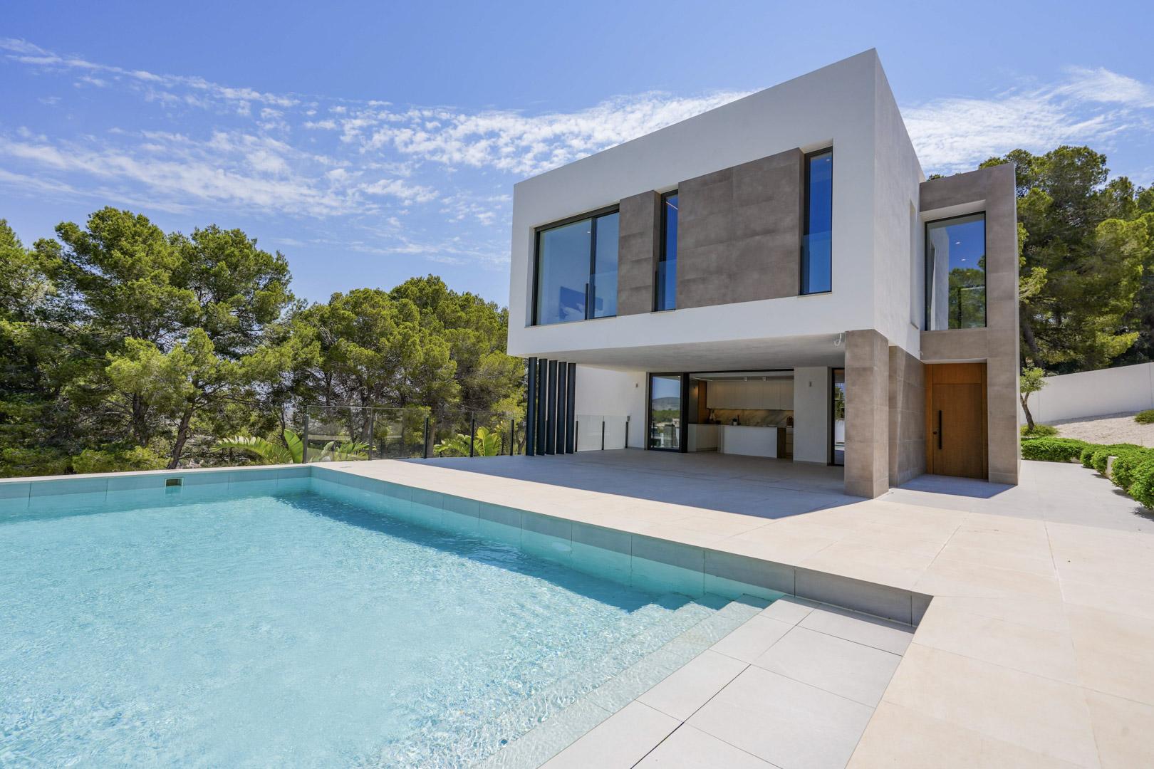 Villa in Moraira — image 1