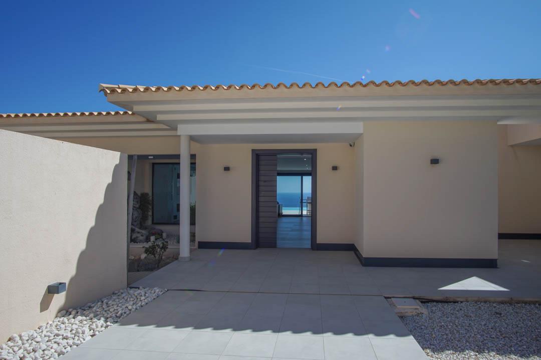 Villa in Altea — image 3