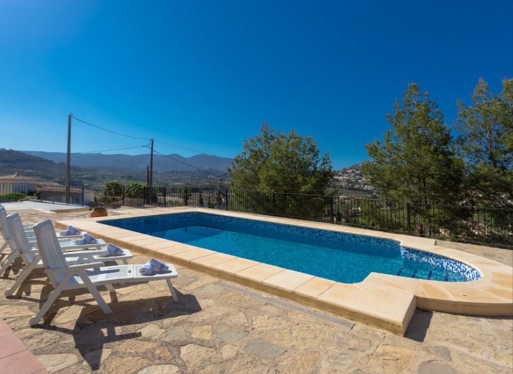 Villa in Calpe — image 2