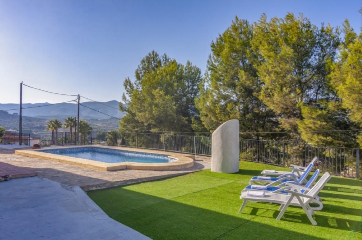 Villa in Calpe — image 3