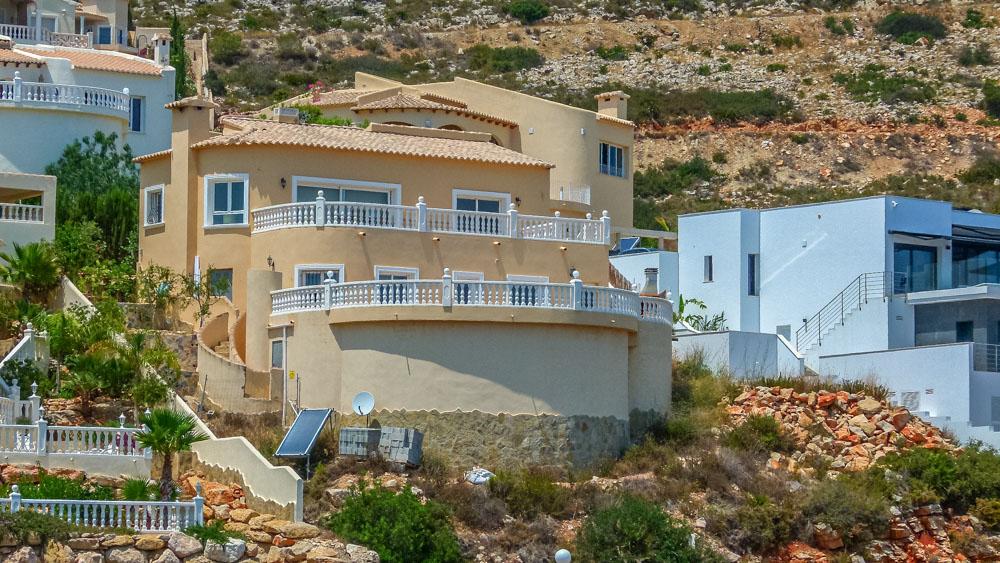 Villa in Benitachell — image 3