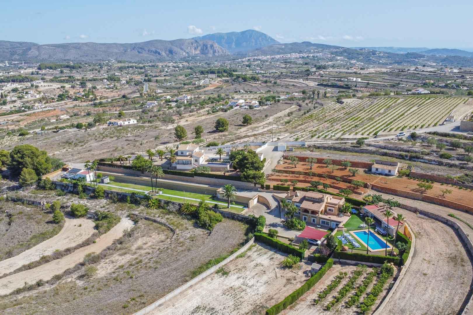 Villa in Benissa — image 1