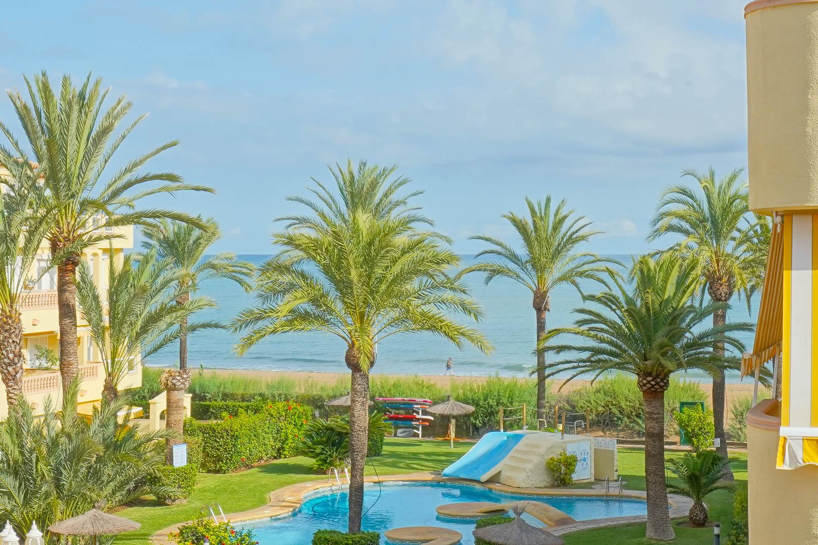 Apartment in Denia — image 3