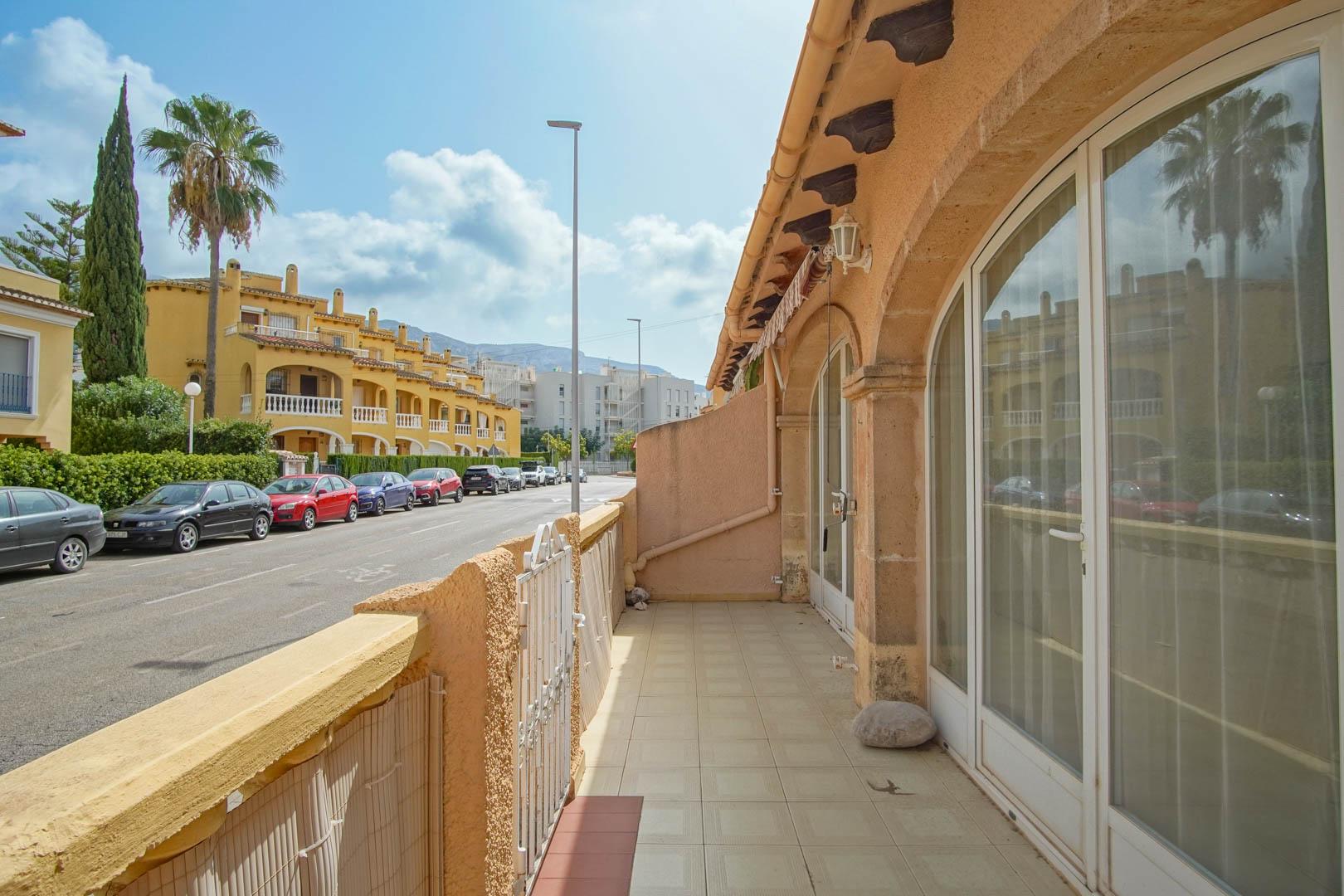 Apartment in Denia — image 2