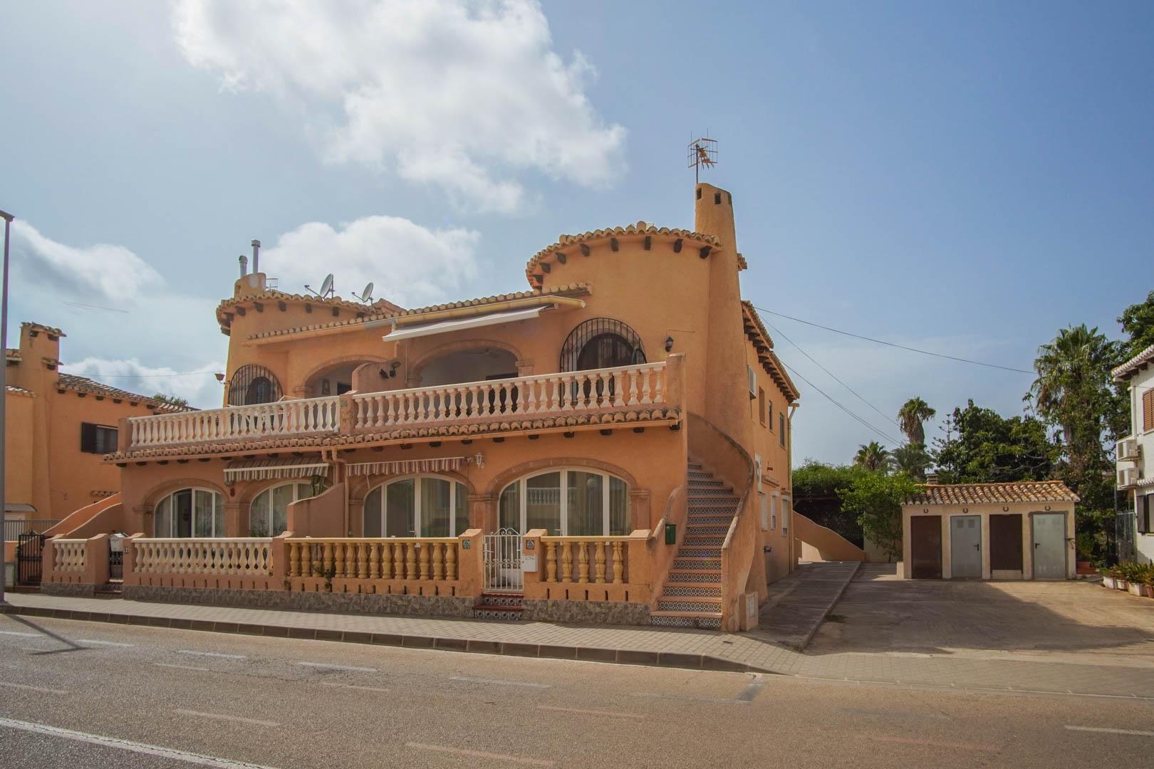 Apartment in Denia — image 1