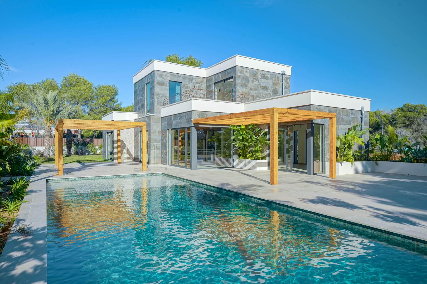 Villa in Javea — image 1