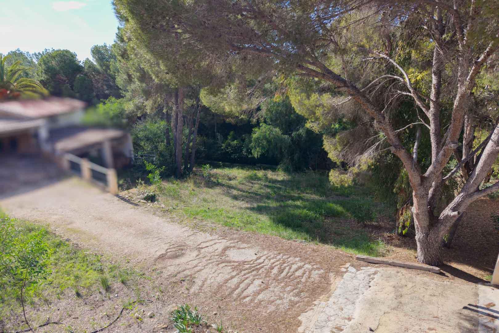 Land in Moraira — image 2