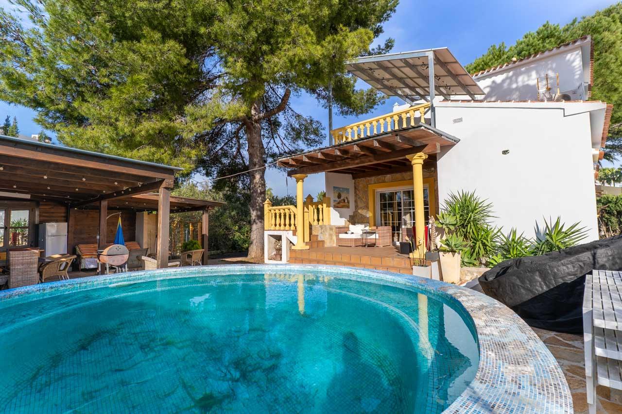 Villa in Denia — image 1