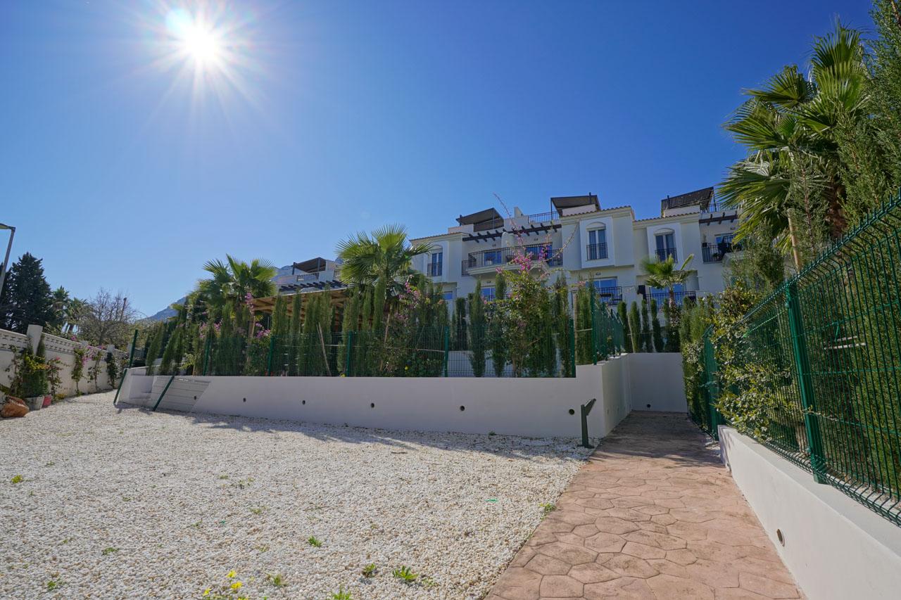 Apartment in Denia — image 2
