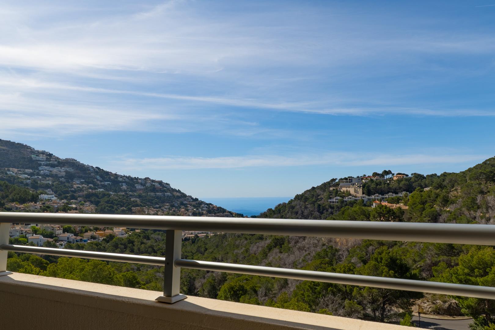 Apartment in Altea — image 3