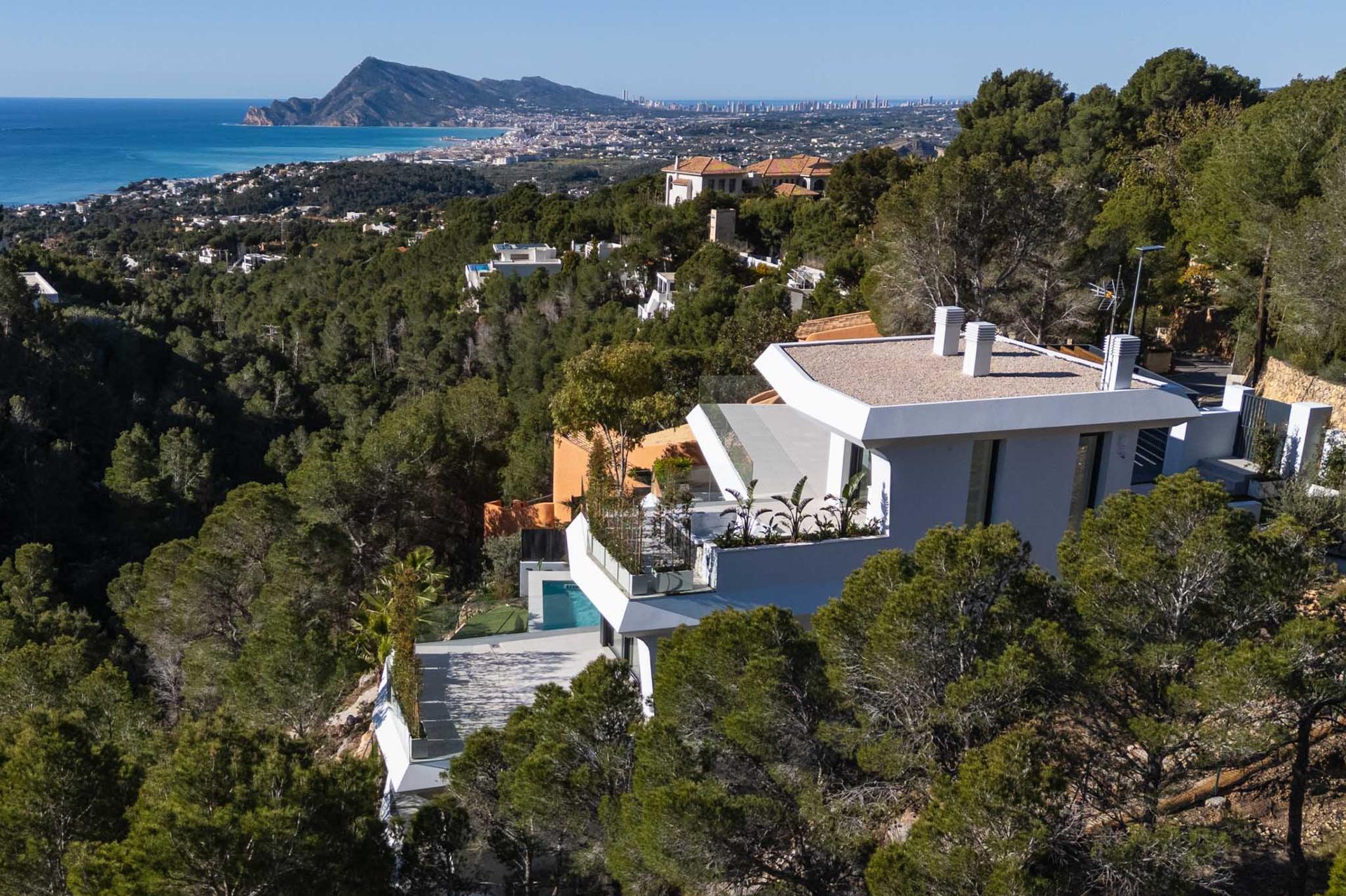 Villa in Altea — image 2