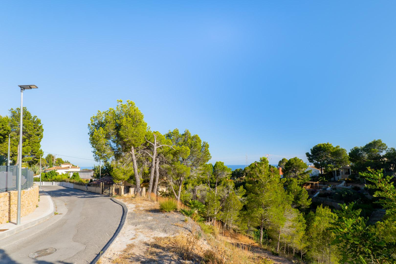 Land in Altea — image 1