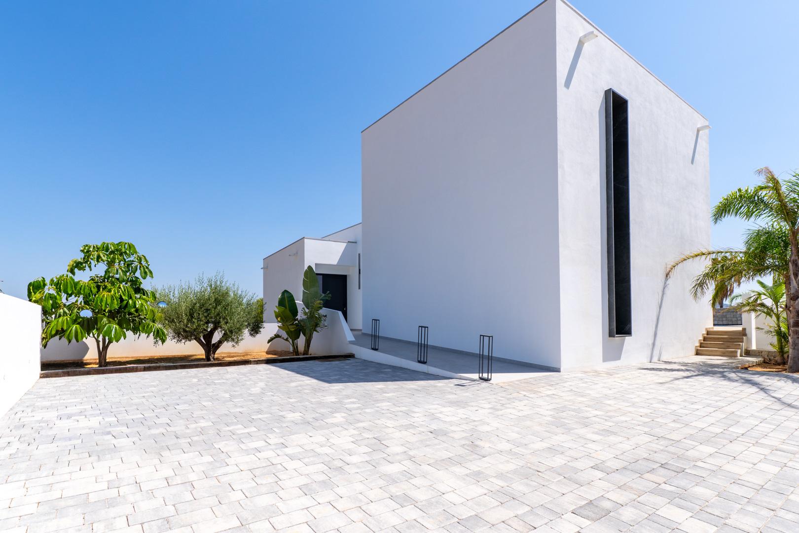 Villa in Moraira — image 3