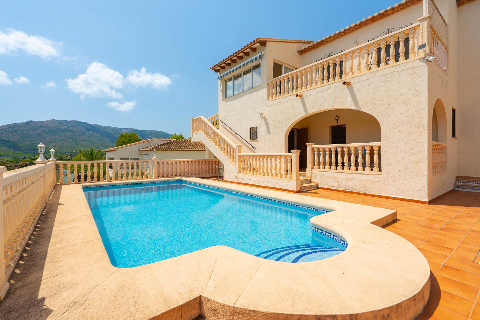 Villa in Jalon — image 3