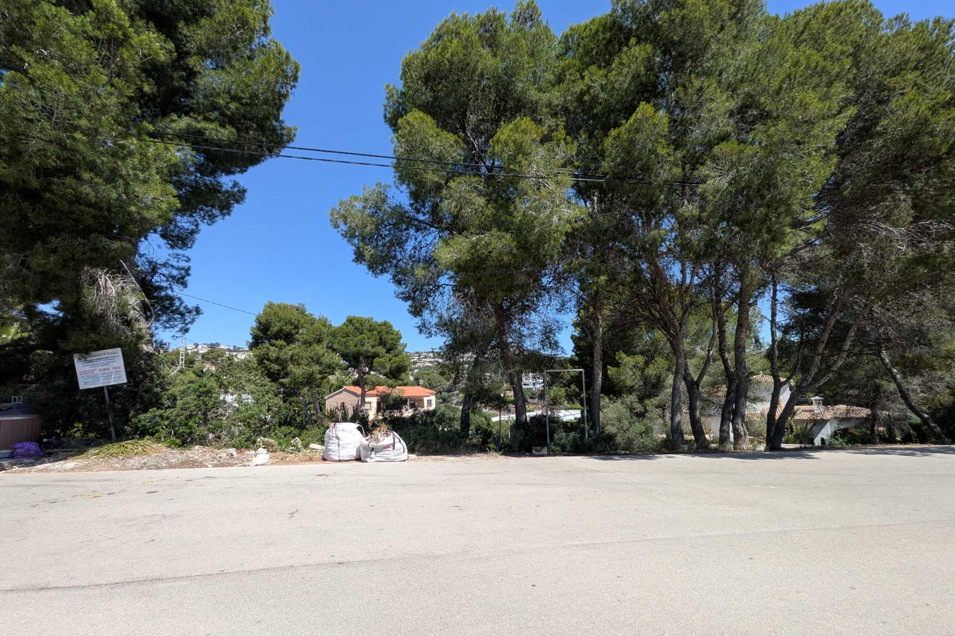Land in Moraira — image 2