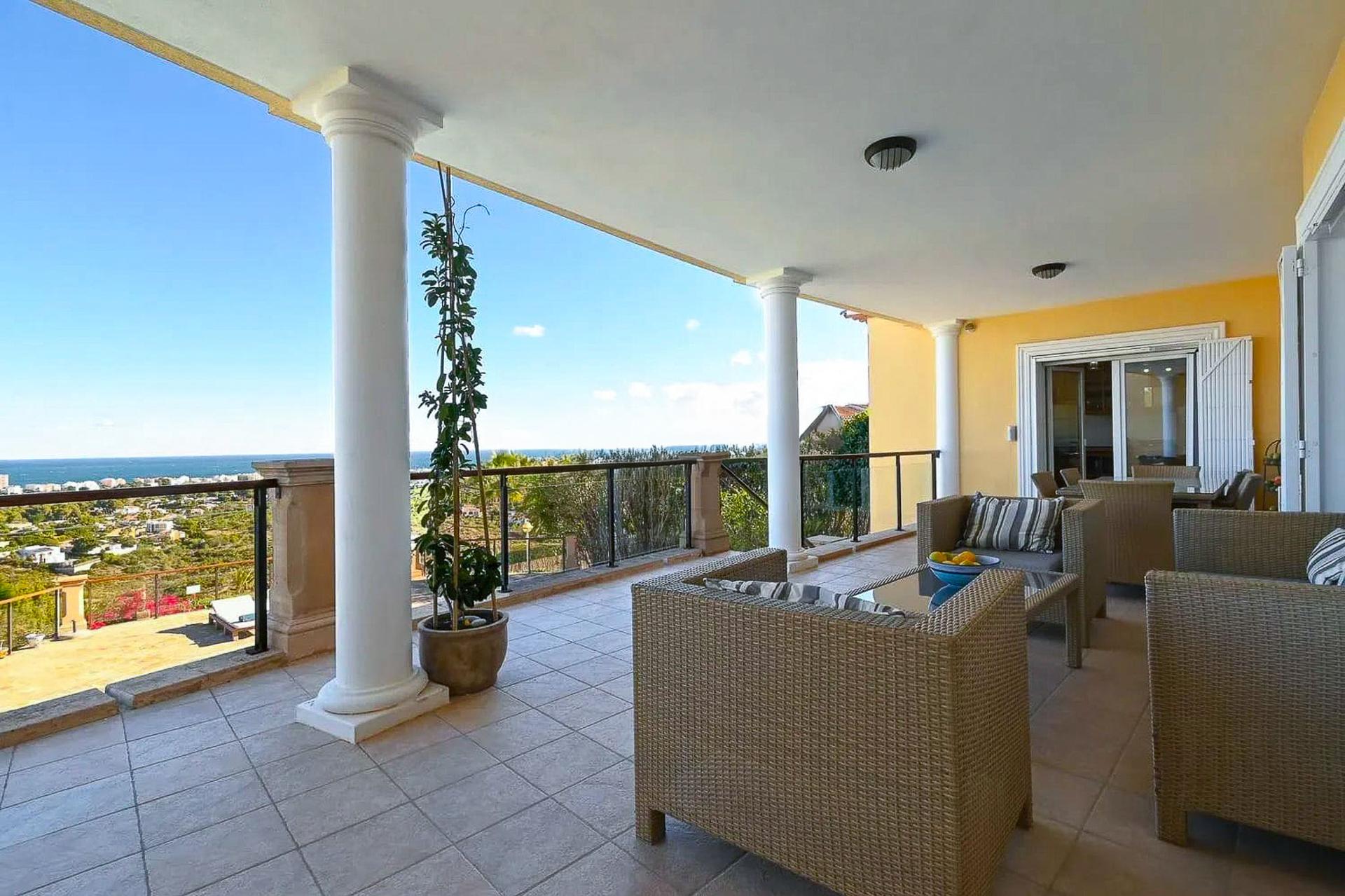 Villa in Javea — image 3