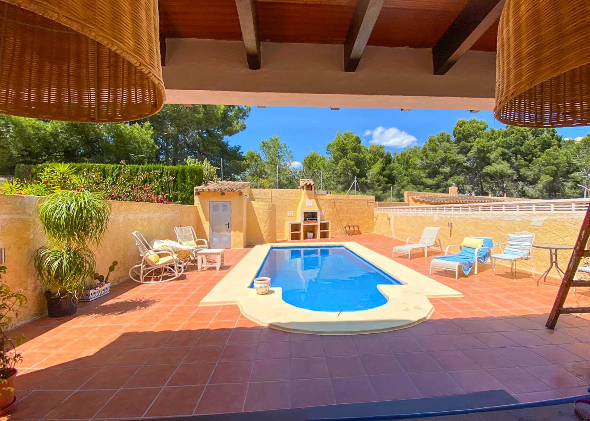 Villa in Alfaz del Pi — image 1