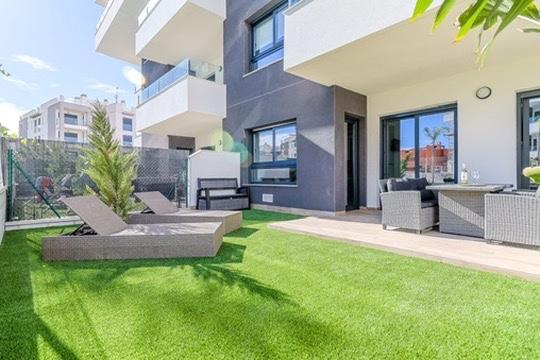 Apartment in Orihuela Costa — image 1