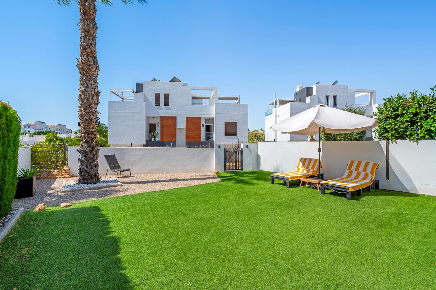 Villa in Orihuela Costa — image 2