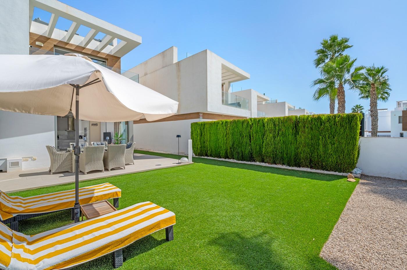 Villa in Orihuela Costa — image 3