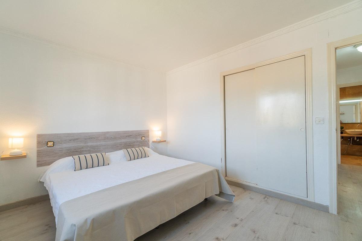Apartment in Orihuela Costa — image 3