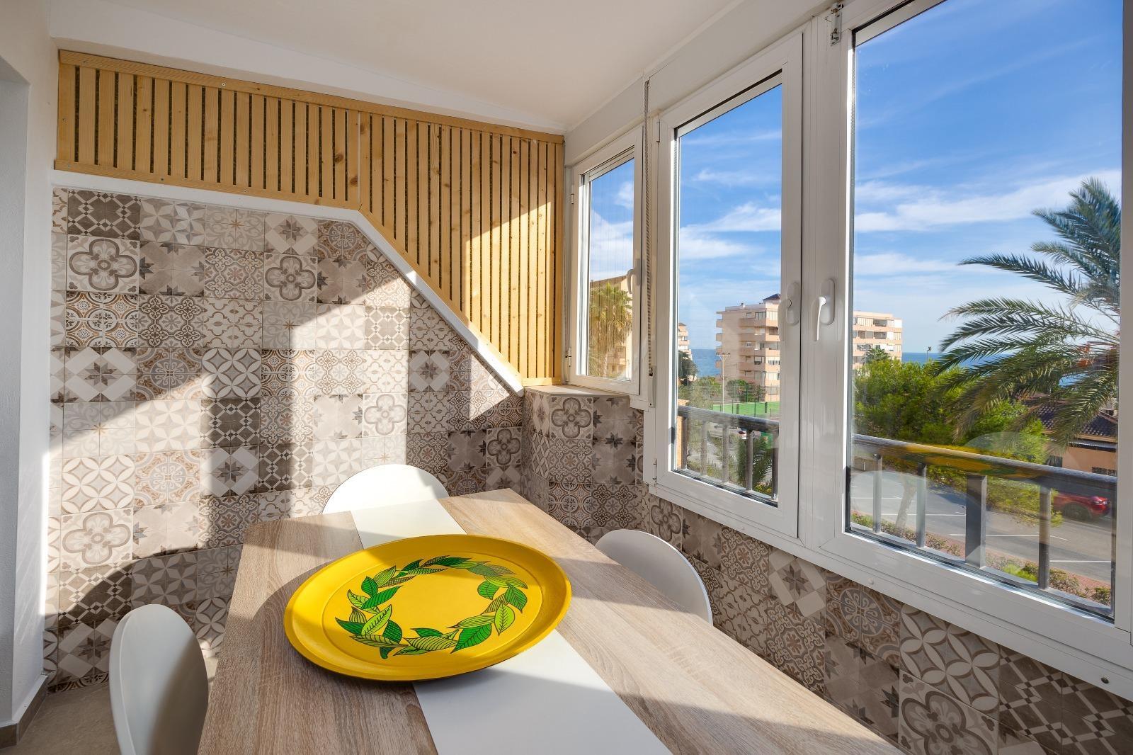 Apartment in Torrevieja — image 1