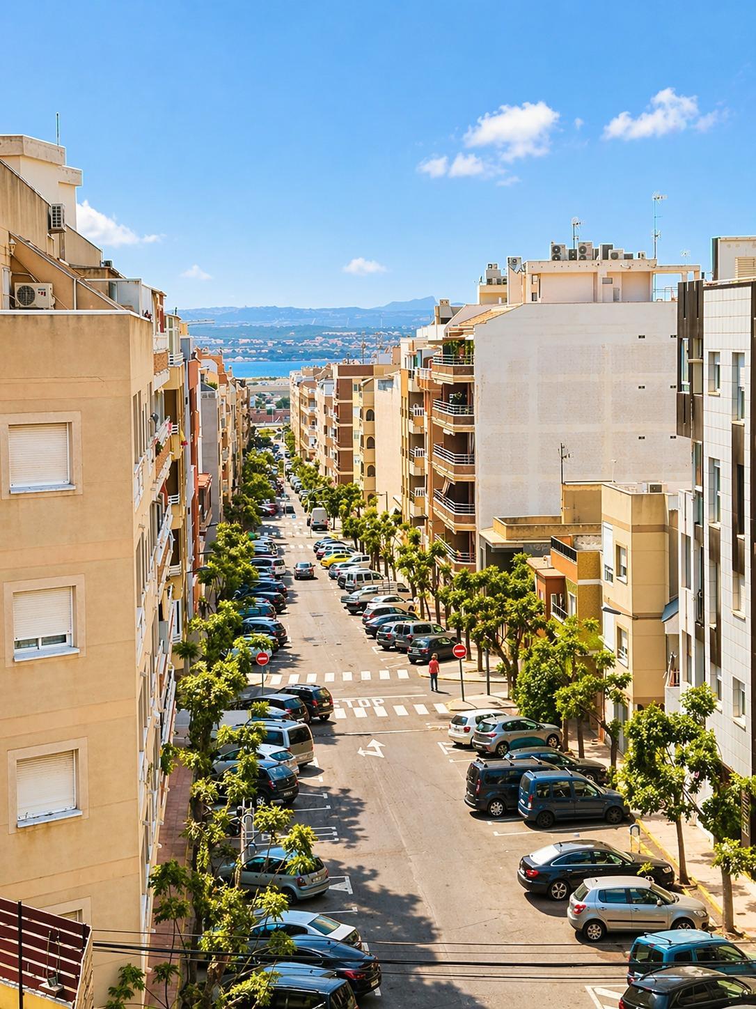 Penthouse in Torrevieja — image 3