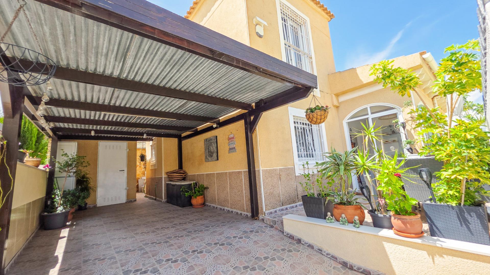 Townhouse in Torrevieja — image 2
