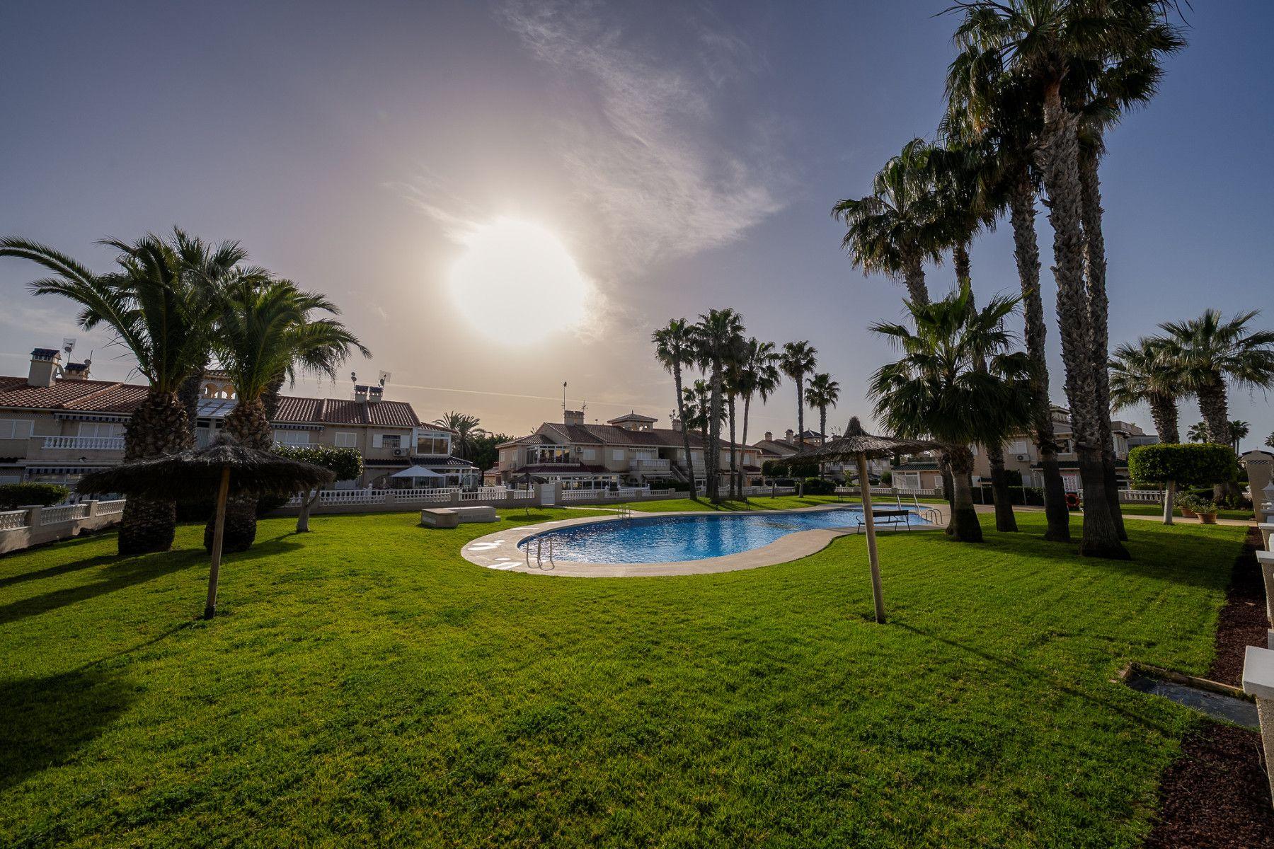 Townhouse in Orihuela Costa — image 4