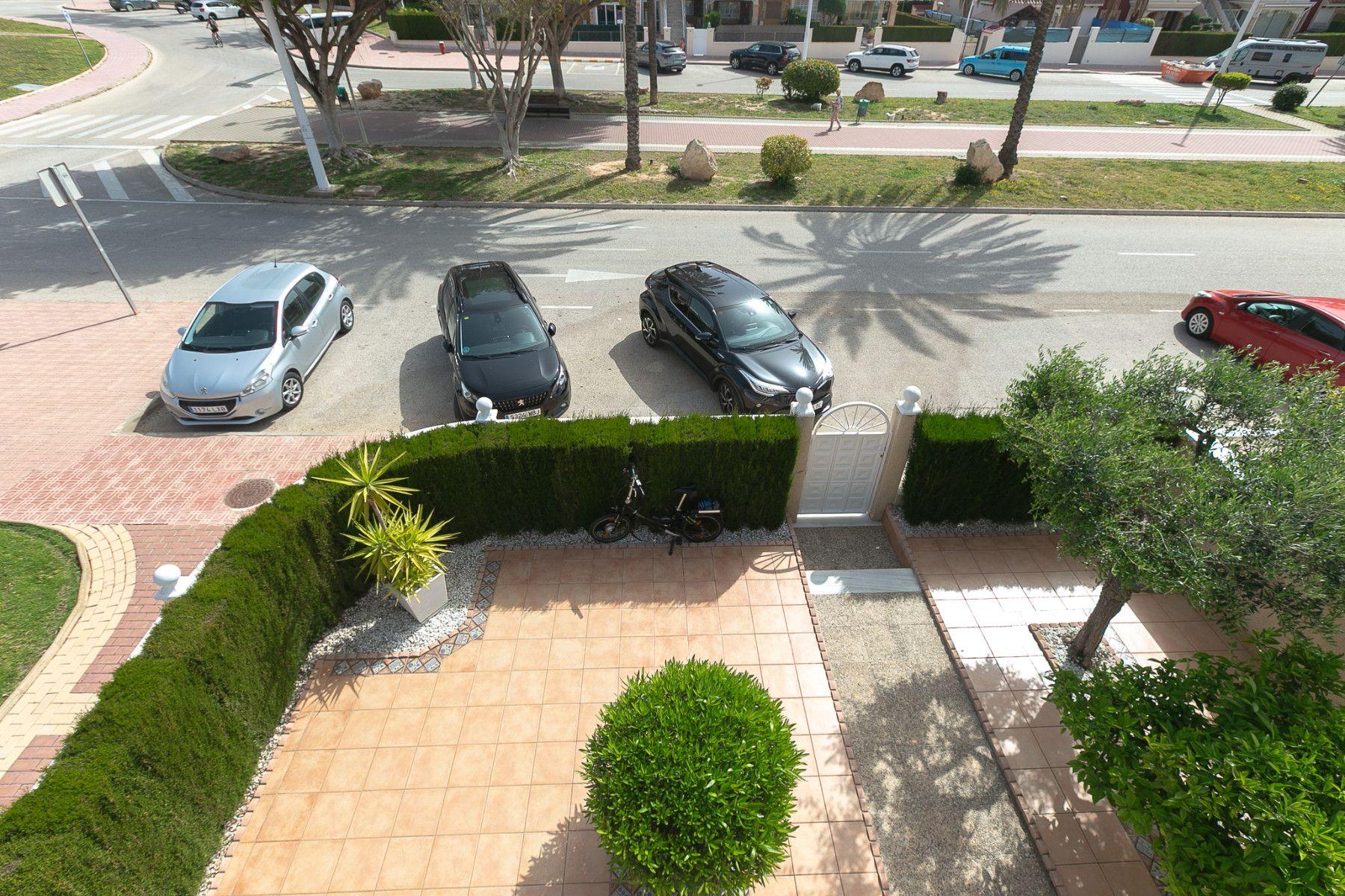 Townhouse in Orihuela Costa — image 6
