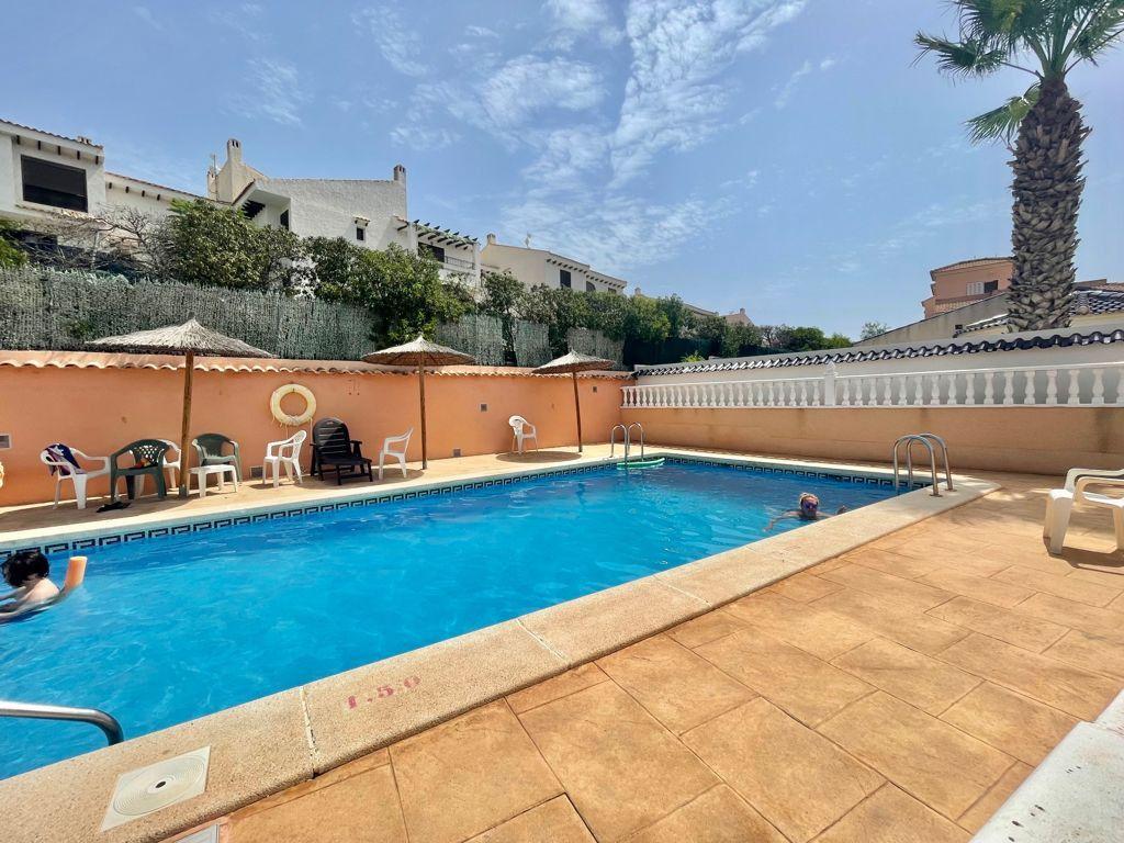 Townhouse in Orihuela Costa — image 4