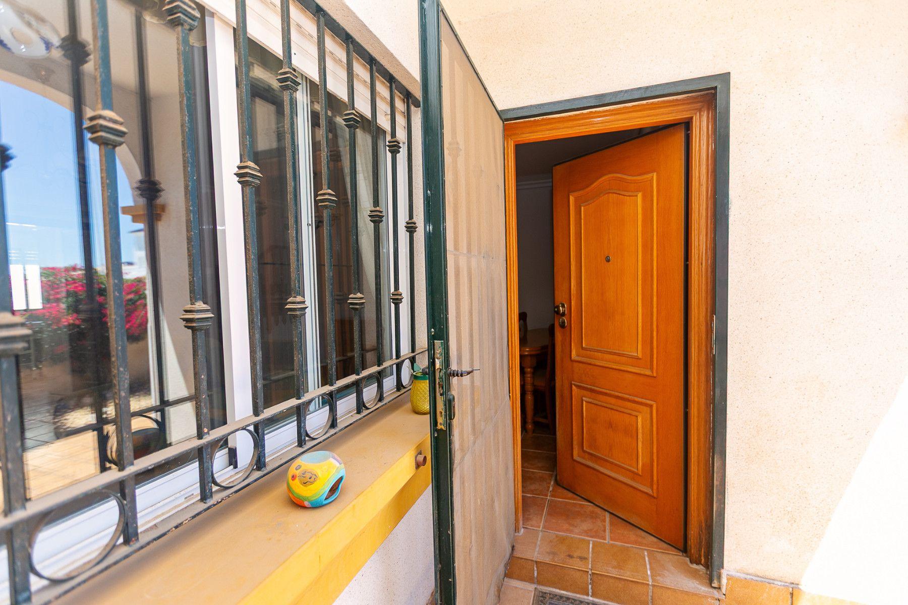 Townhouse in Orihuela Costa — image 7