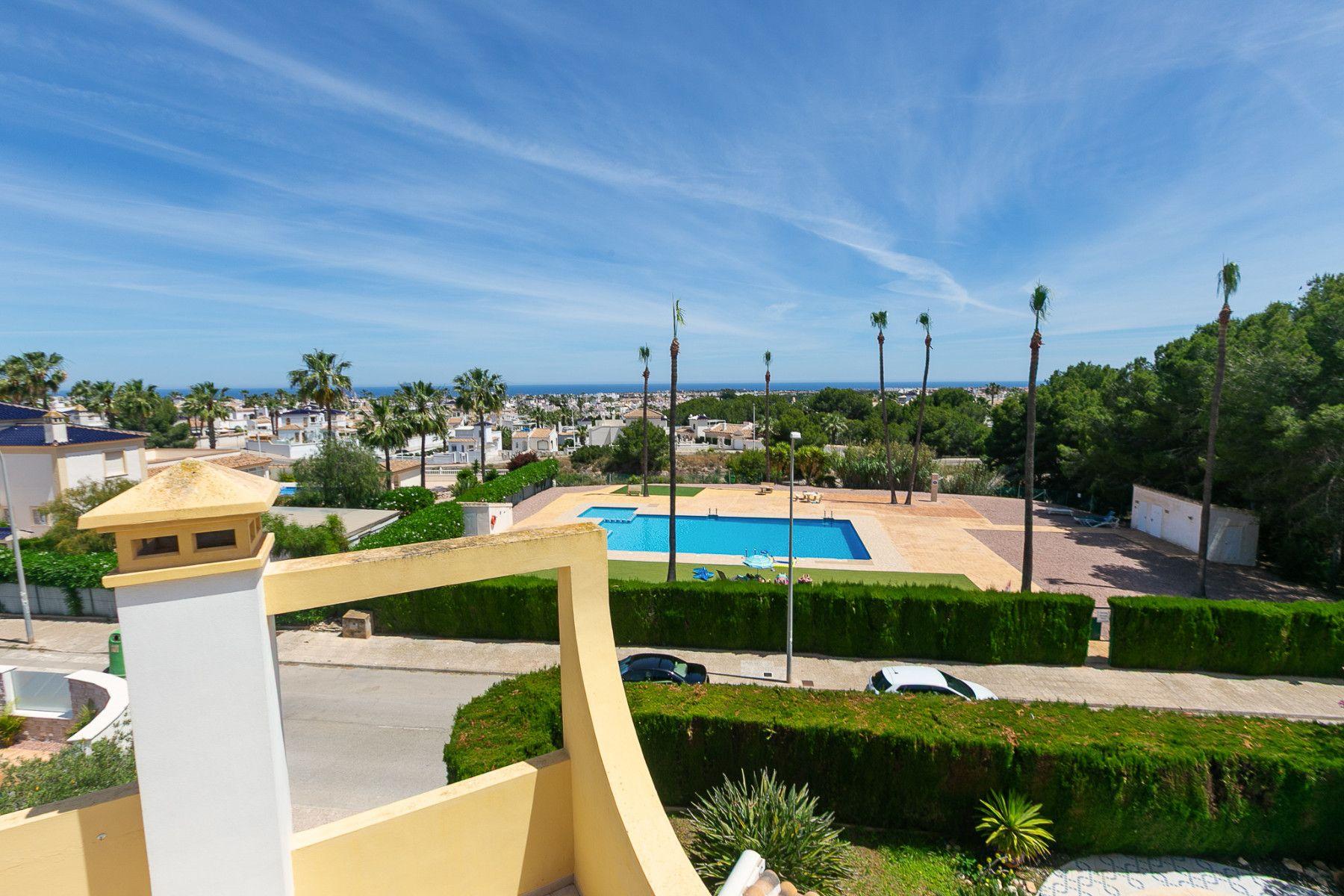 Villa in Orihuela Costa — image 3