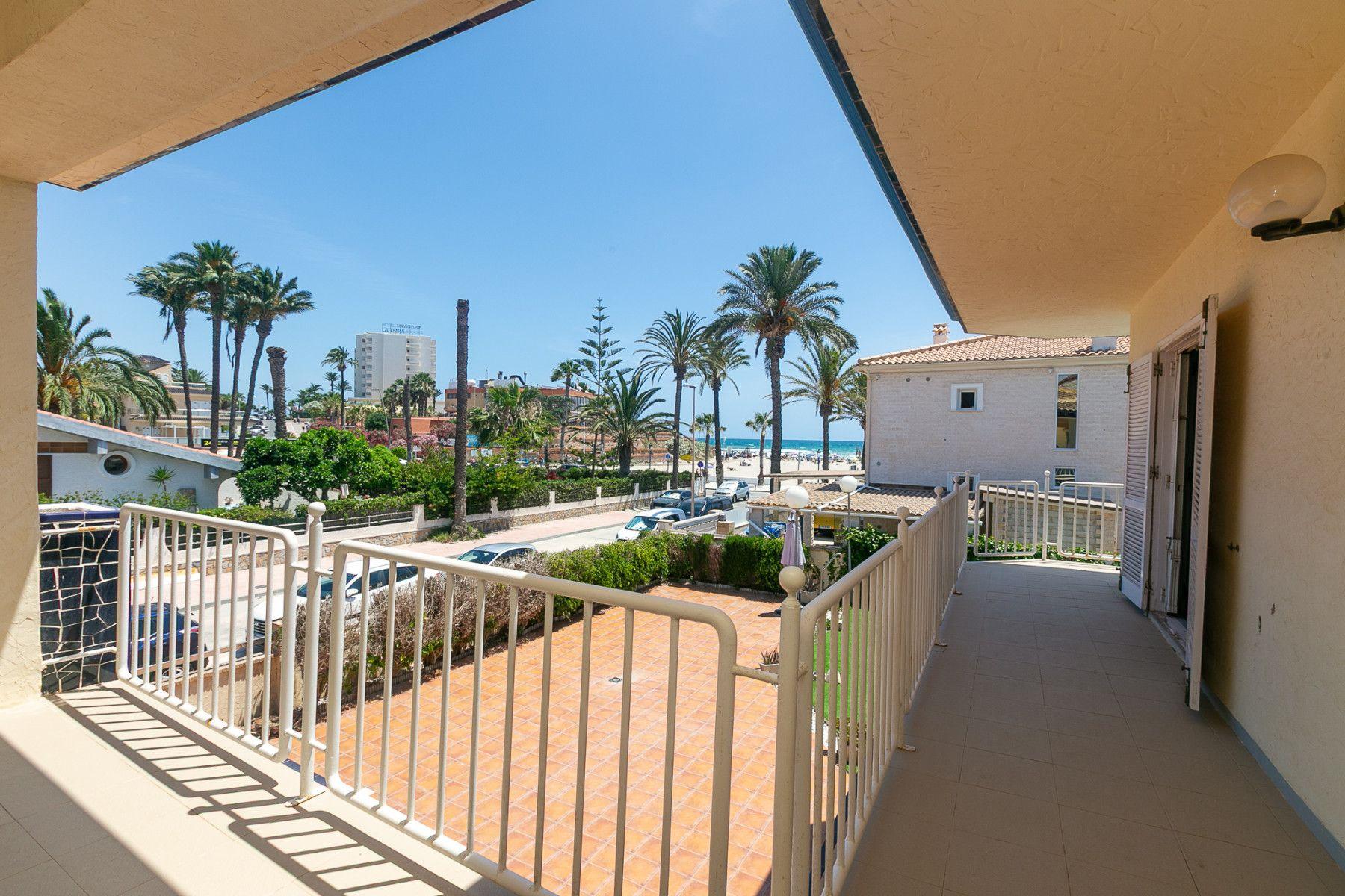 Villa in Orihuela Costa — image 2