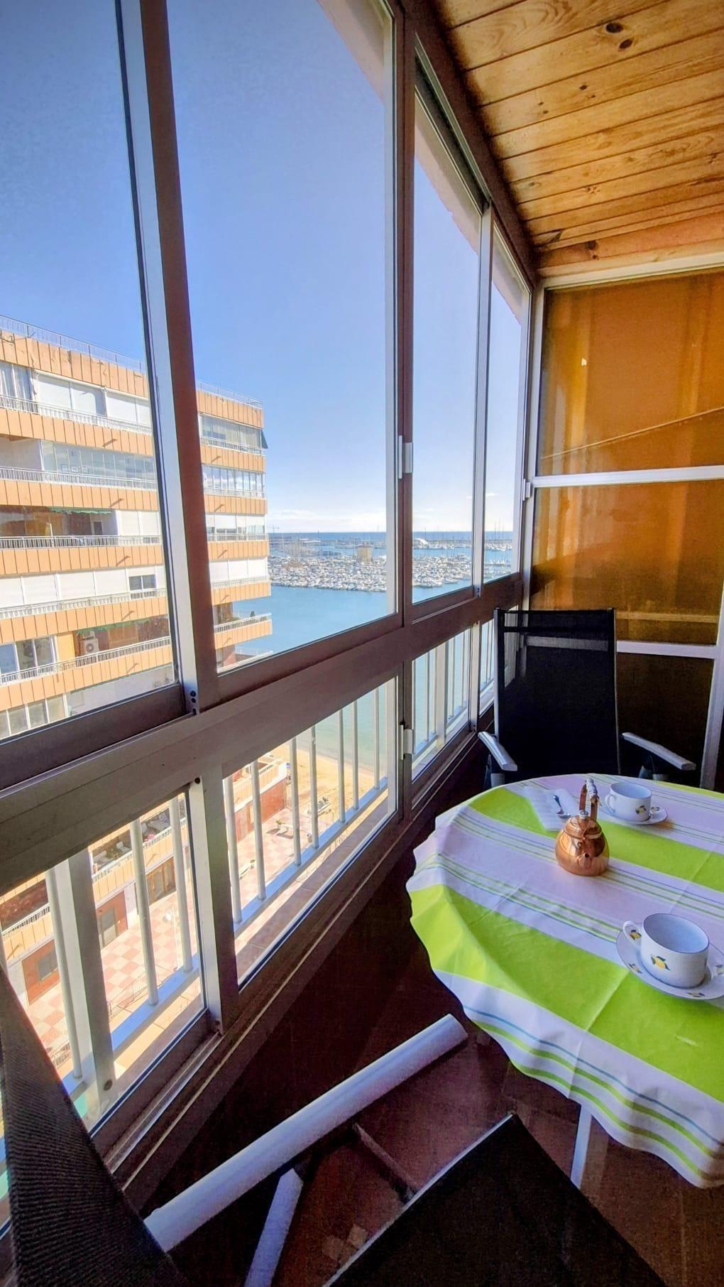 Apartment in Torrevieja — image 1