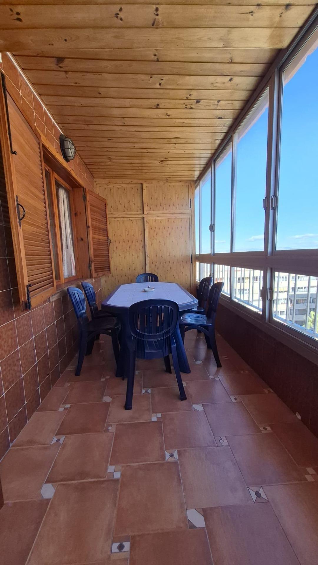 Apartment in Torrevieja — image 3