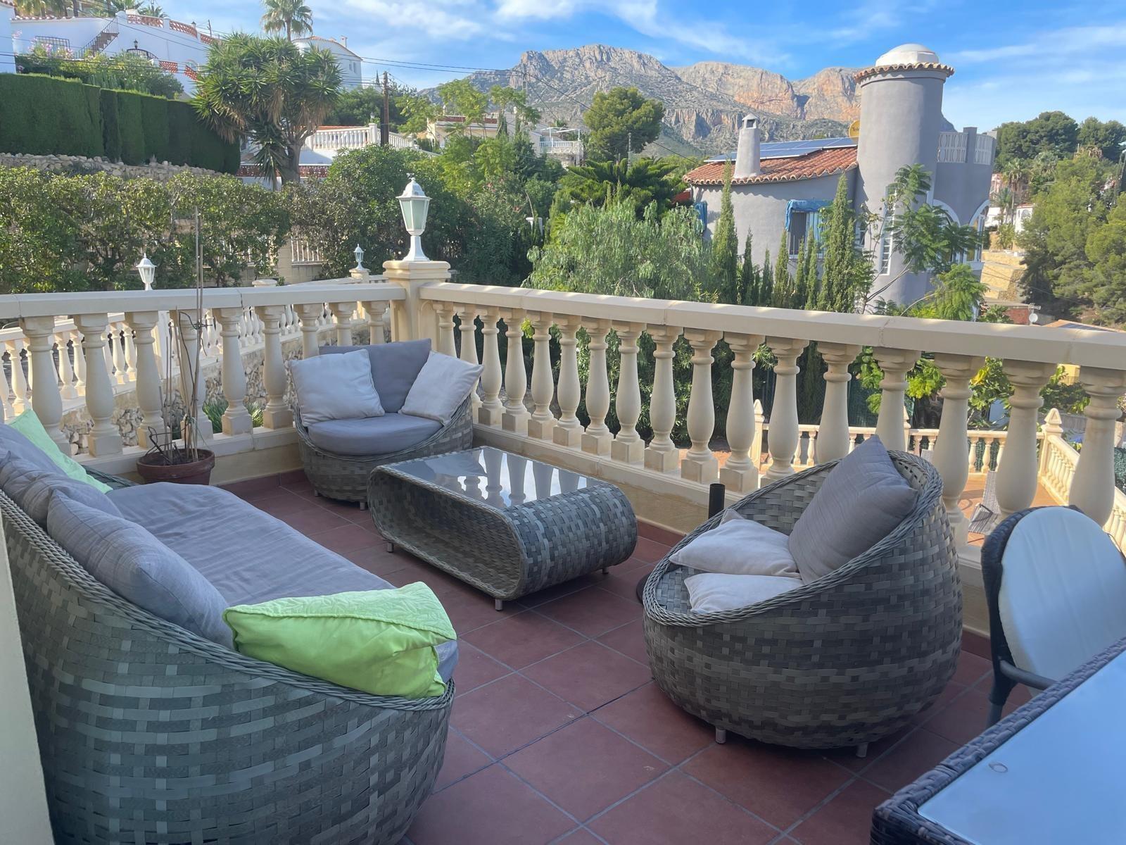 Villa in La Nucia — image 3