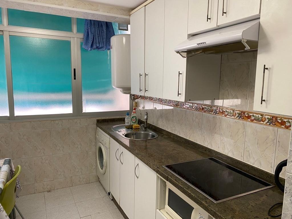 Apartment in Alicante — image 2