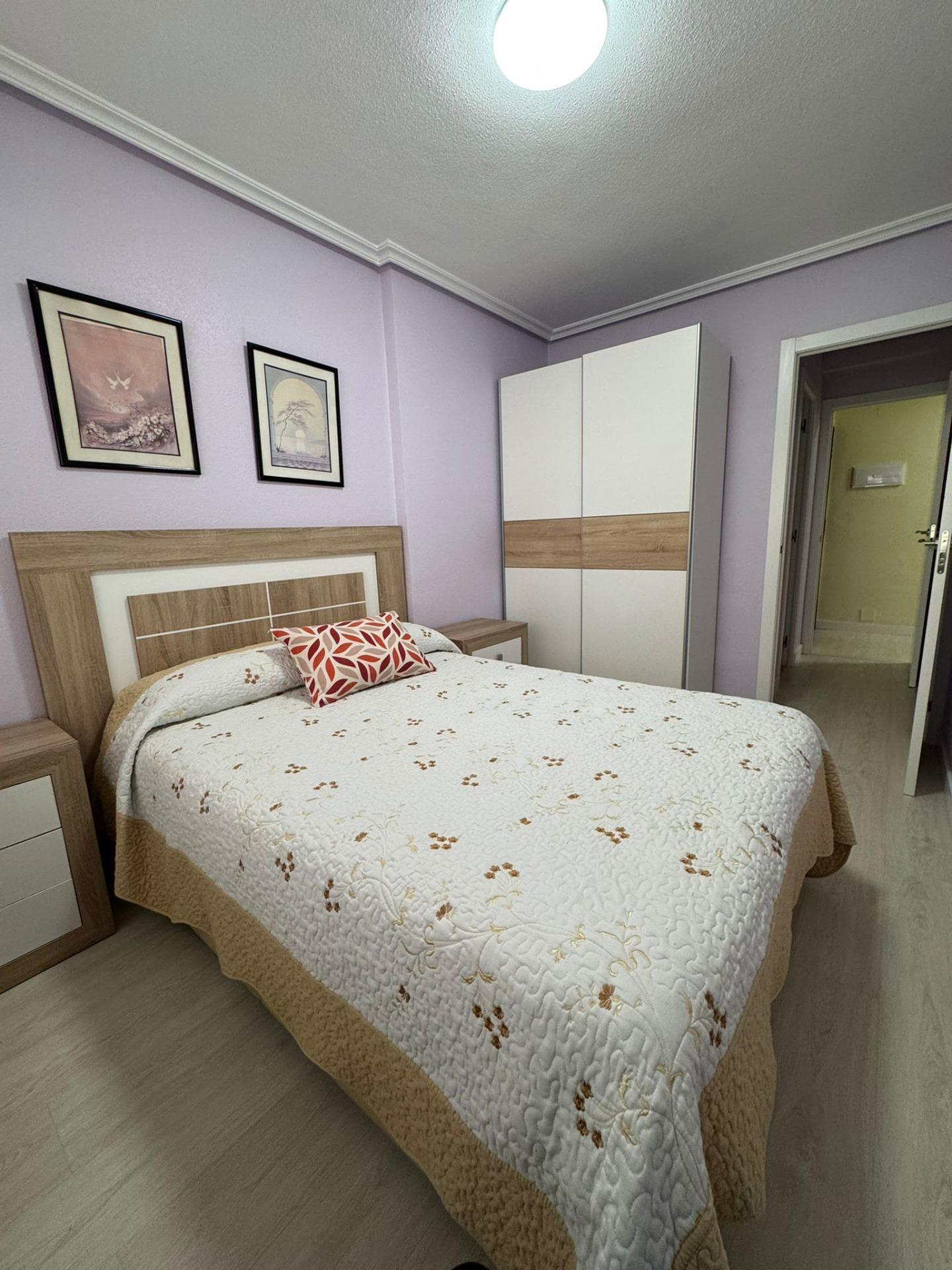 Apartment in Torrevieja — image 4